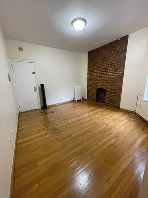 Rented by Compass | media 16