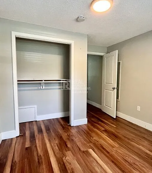 1720 S Cook St — Photo 10
