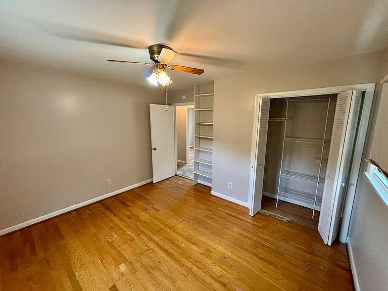 151 Return Rd — Photo 9