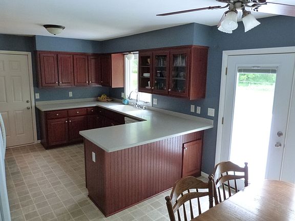 Newly Remodeled Kitchen