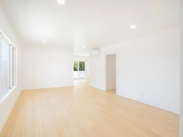 3729 Glendon Ave — Photo 8