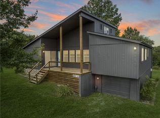 847 Lake Viking Ter, Altamont, MO 64620