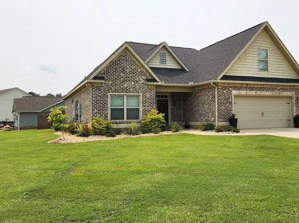 556 Constitution Dr, Forsyth, GA 31029