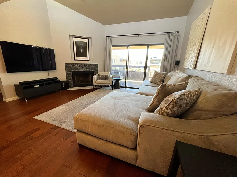 5998 N 78th St #219 — Photo 2