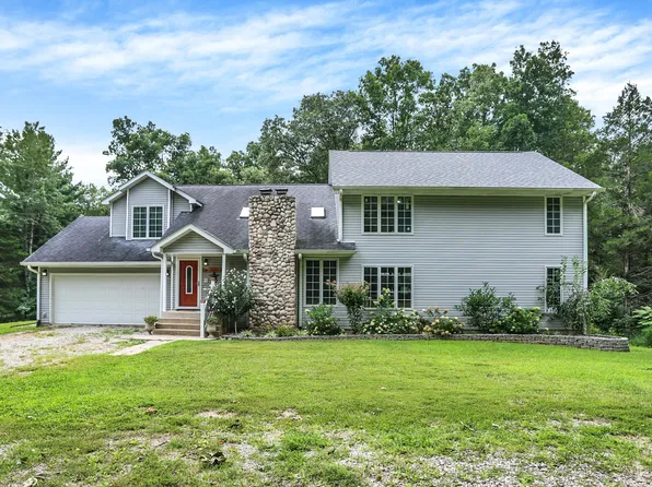 6029 S Poplar Grove Rd, Columbus, IN 47201