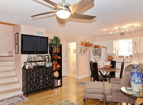 3rd image of 4853 N Central Ave APT 2B
