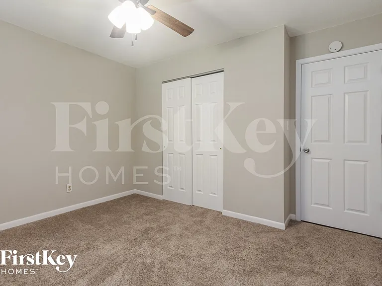 6005 Dollar Hide South Dr — Photo 12