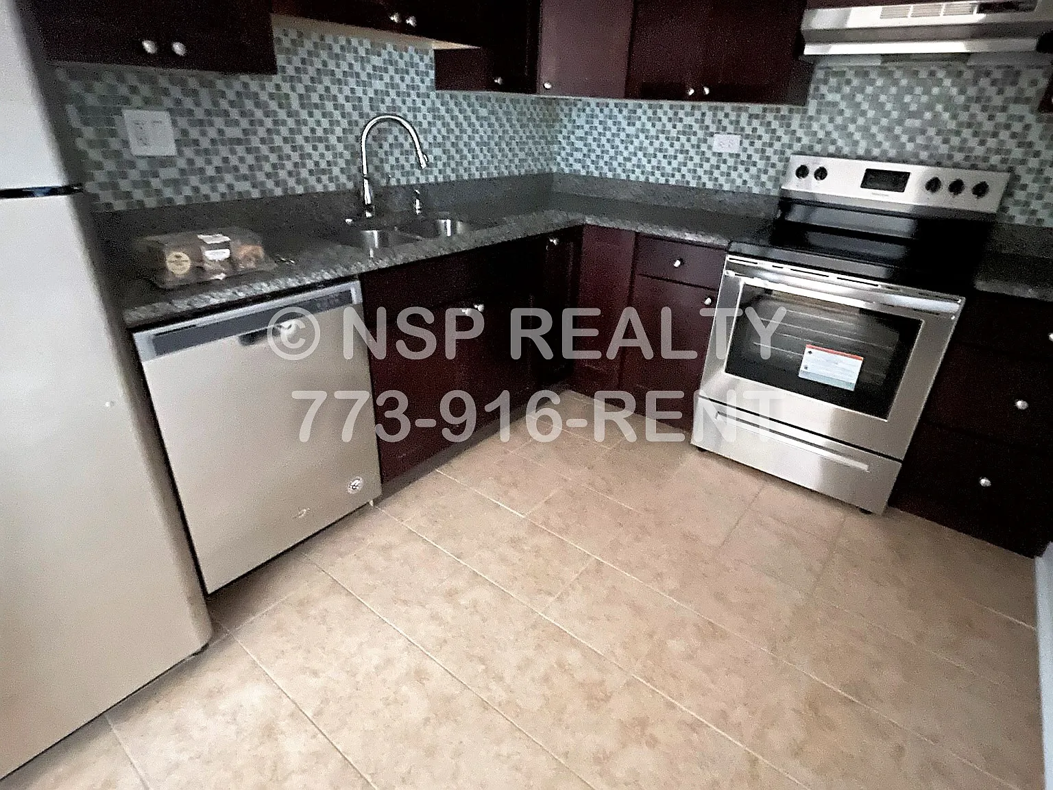 N Quentin Rd, Palatine — Photo 3