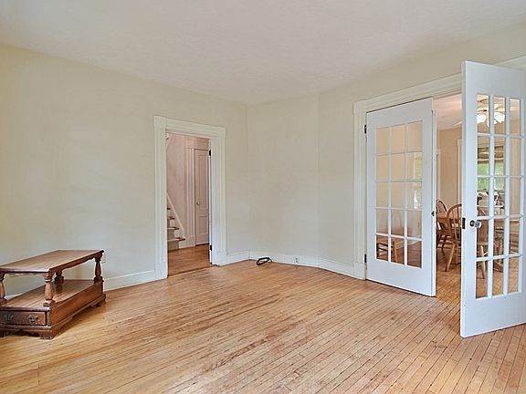 4th image of 71 Plymouth St