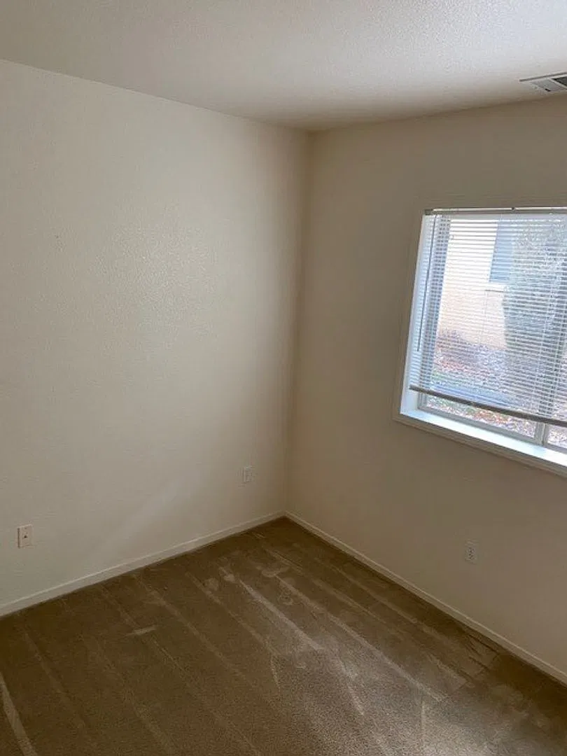 Willow Way — Photo 1