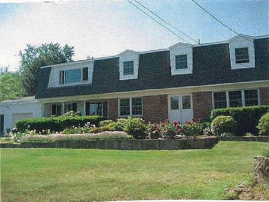 1st image of 3 Crieff Ln