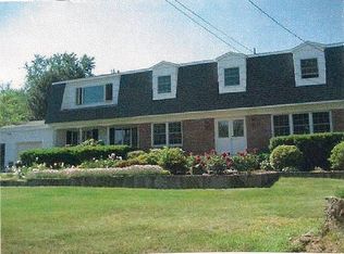3 Crieff Ln, New City, NY 10956