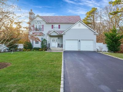 194 Oxhead Road, Centereach, NY, 11720