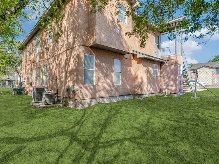 7579 Windsor Oaks #7579 — Photo 12