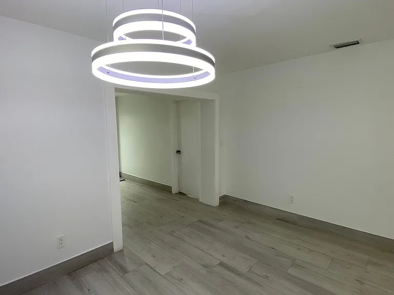 403 SW 89th Pl — Photo 20