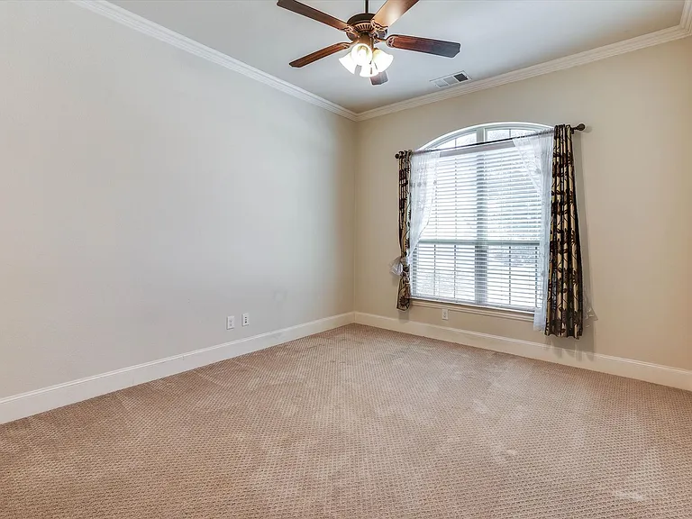 419 Rio Grande Dr — Photo 5
