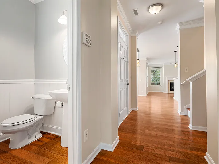 232 Lone Star Way — Photo 14