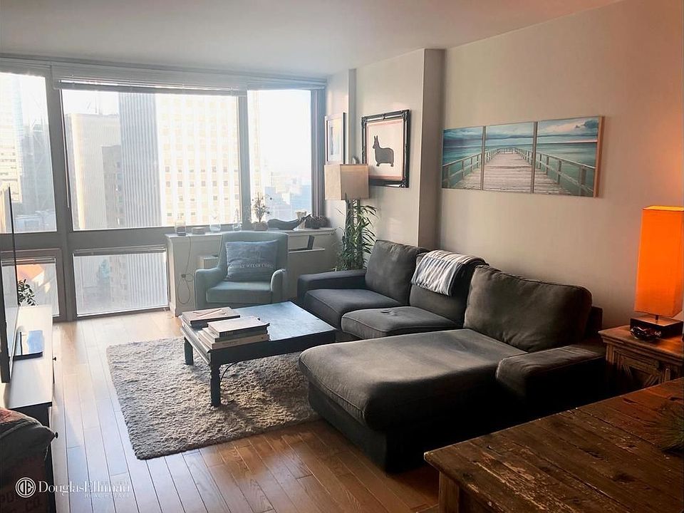 1st image of 2 Gold St APT 4006