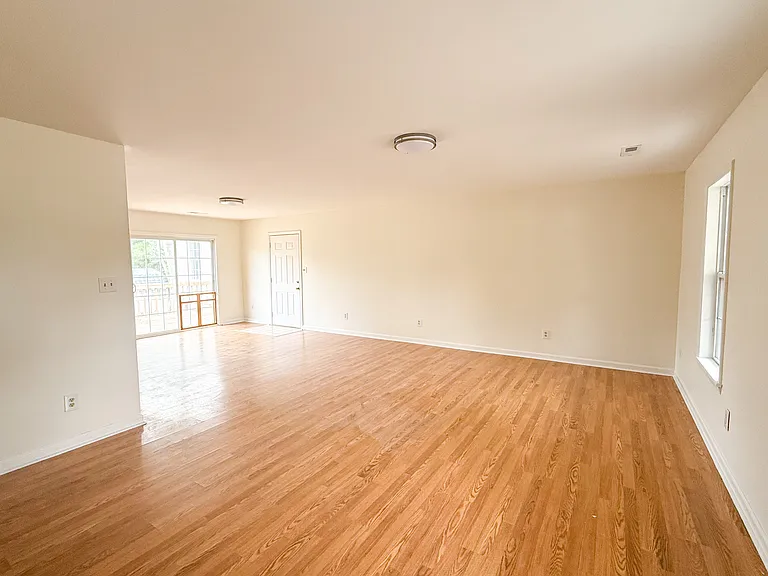 118 Turtle Ct — Photo 4