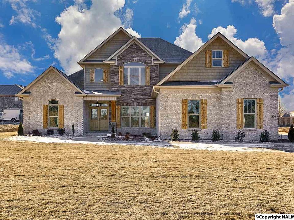 1st image of 374 Spencer Lakes Dr