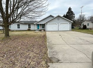 7233 Stanley Rd, Flushing, MI 48433