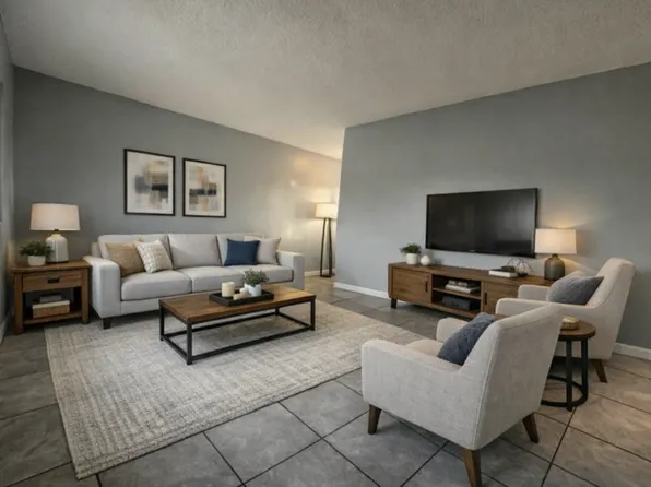 530 E 97th St #8, Inglewood, CA 90301