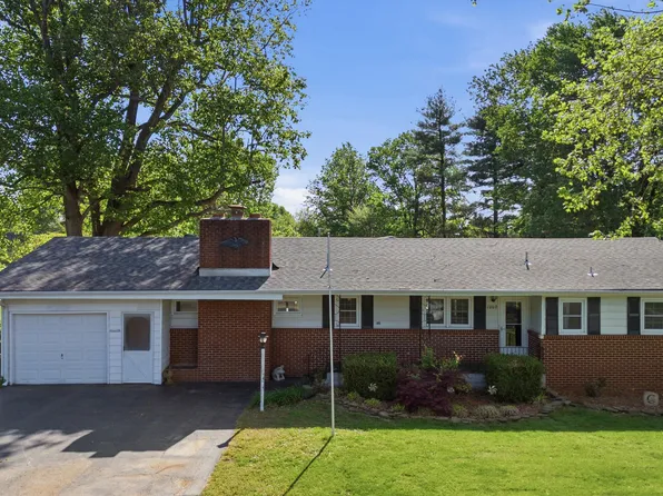 1009 13th Street, Monett, MO 65708