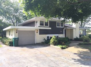3045 21st Pl, North Chicago, IL
