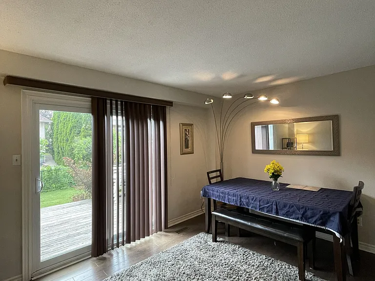 2140 Clipper Cres — Photo 22