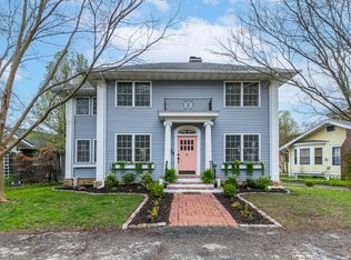 1033 S Roanoke Ave, Springfield, MO 65807