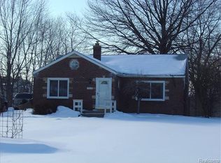 34835 Koch Ave, Sterling Heights, MI 48310