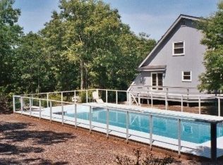 517 Toppings Path, Bridgehampton, NY 11962