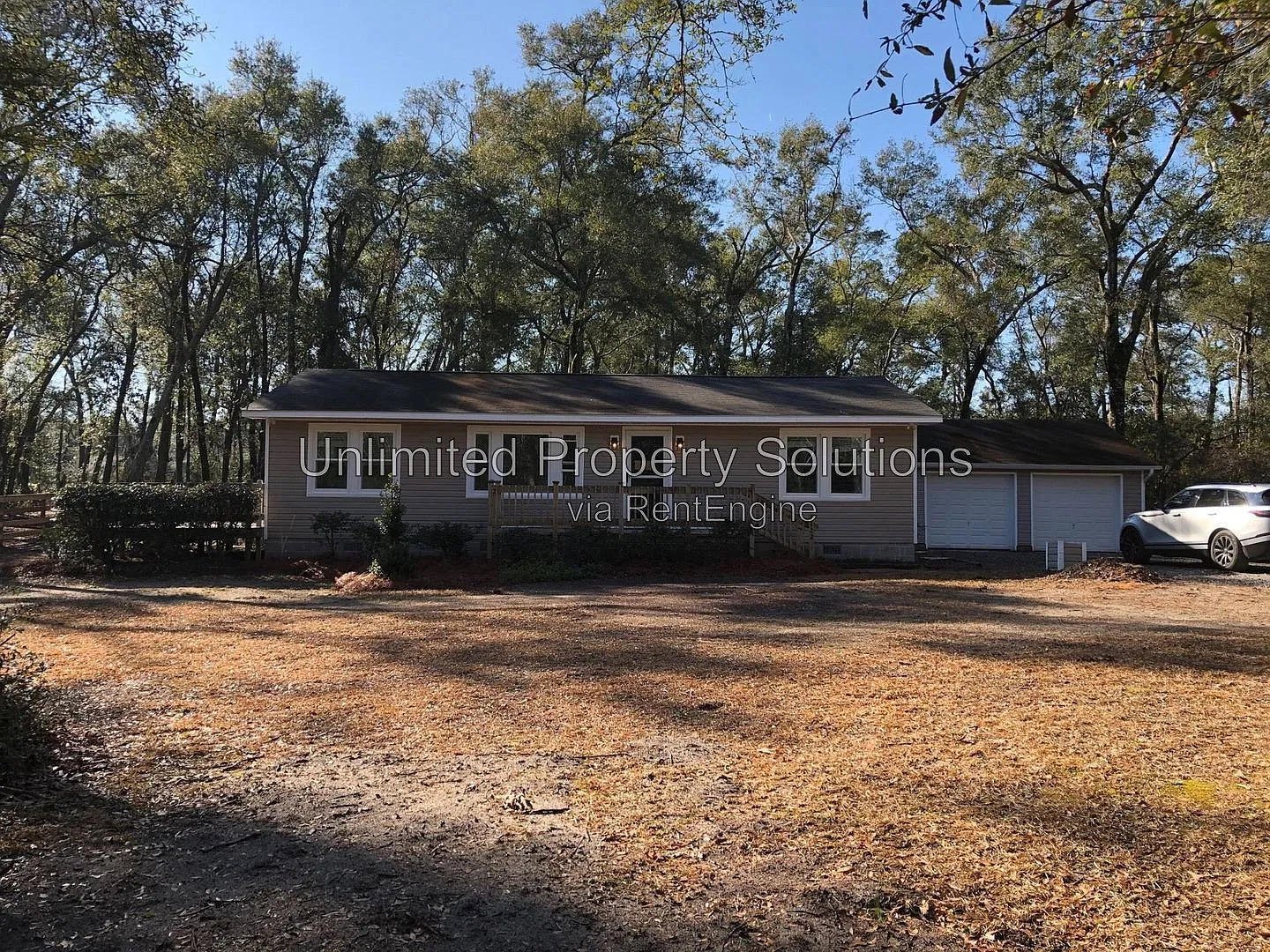3 bed, 2.0 bath, 1056 sqft, $2,500 — Photo 1