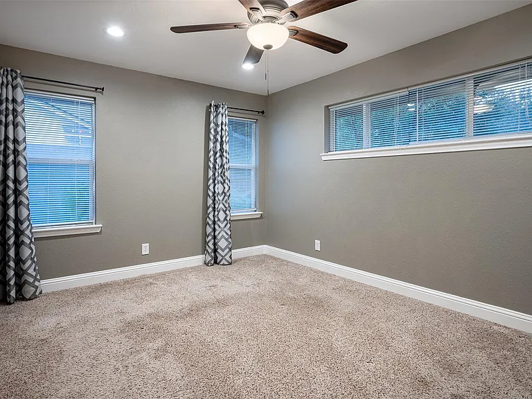 11702 Lochwood Blvd — Photo 13