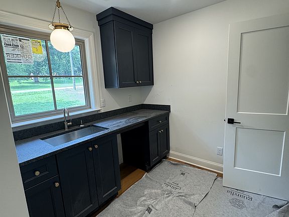 3rd image of 5057 Marc Dr