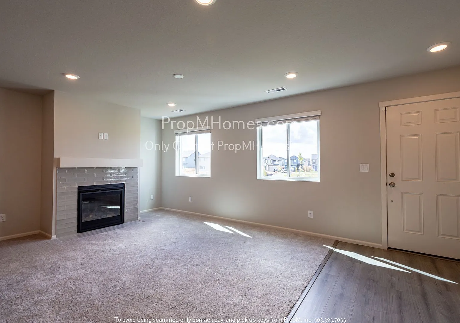 Modern Three Bedroom Home in Woodburn! — Photo 2