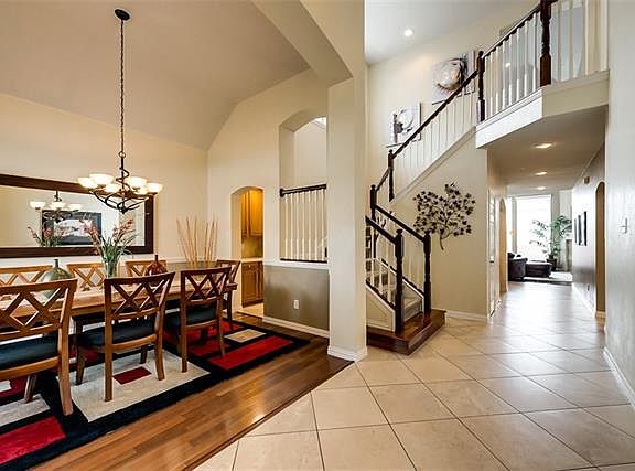 4th image of 6913 Shoreview Dr