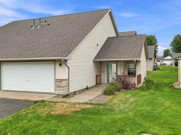300 Cedar St Unit 12, Baldwin, WI 54002