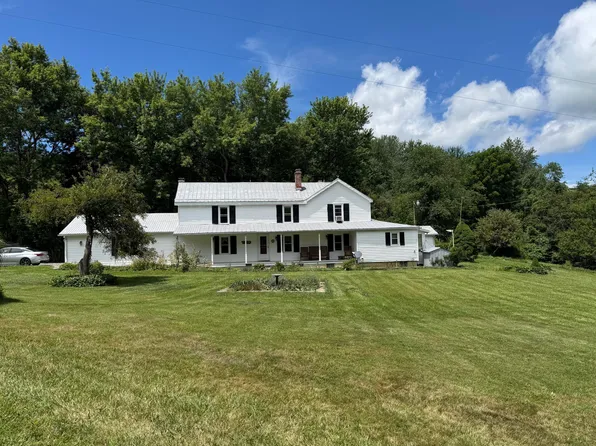 705 Hedrick Rd, Sinks Grove, WV 24976