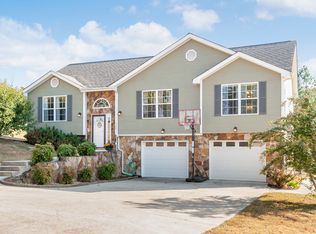 108 Parkview Dr, Ringgold, GA 30736