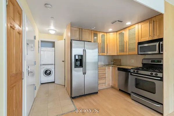 Rented by Town Residential | media 33