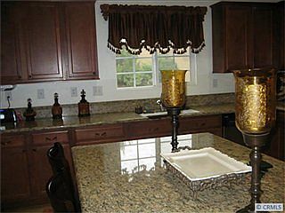 3rd image of 16524 Montgomery Ct