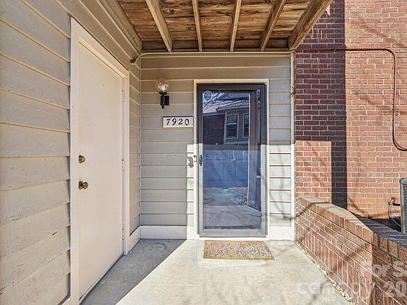 2nd image of 7920 Greenside Ct