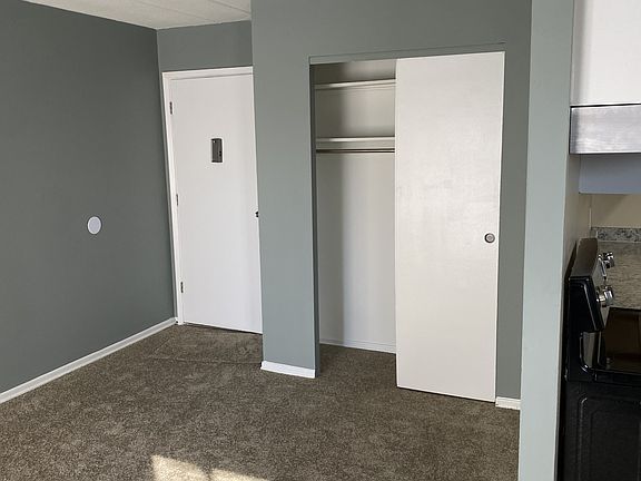 4th image of 2450 Boudinot Ave #11533035