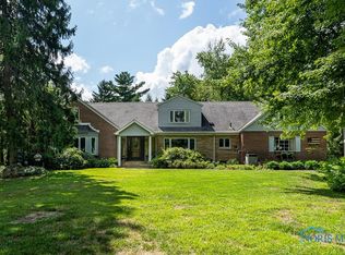 4205 Sheraton Rd, Toledo, OH 43606