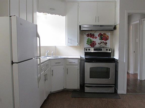 5th image of 405 McKenzie Ave