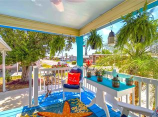 915 50th Ave W, Bradenton, FL 34207