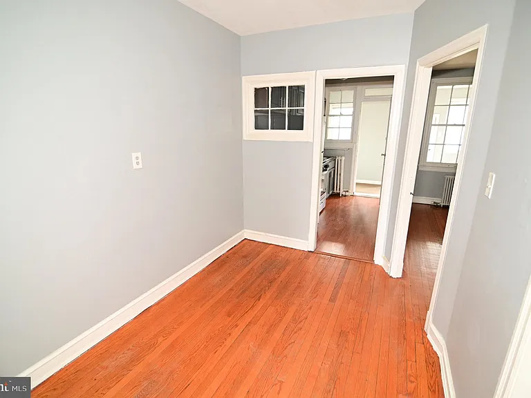 713 Hamlin St NE #1 — Photo 15