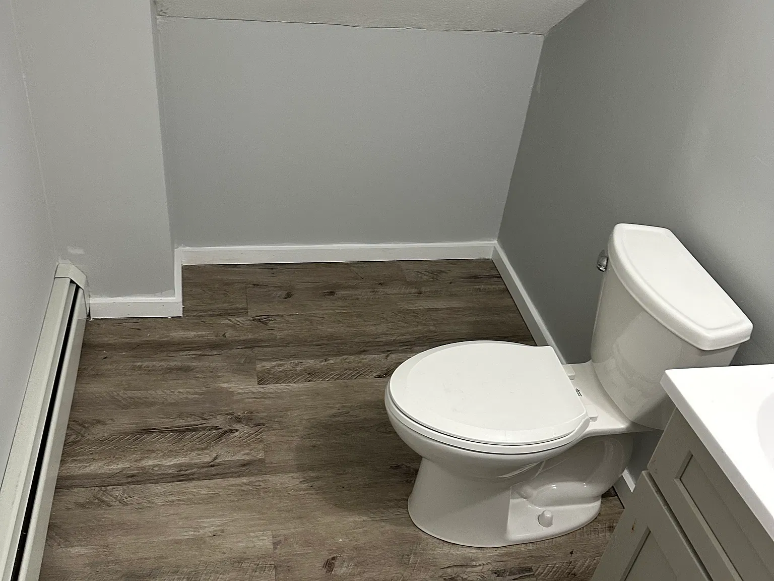 4 bed, 1.5 bath, $1,900 — Photo 4