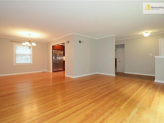 2nd image of 6434 Outlook Dr